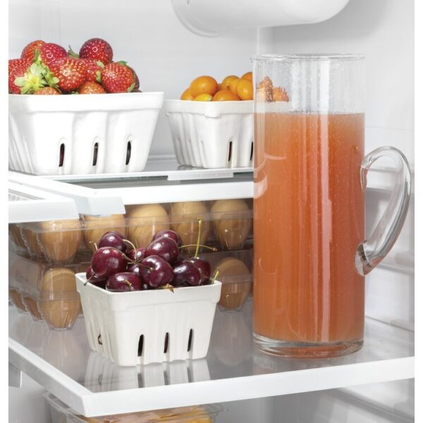 GE Appliances 3 Piece Kitchen Appliance Package with French Door Refrigerator, Electric Freestanding - Image 7